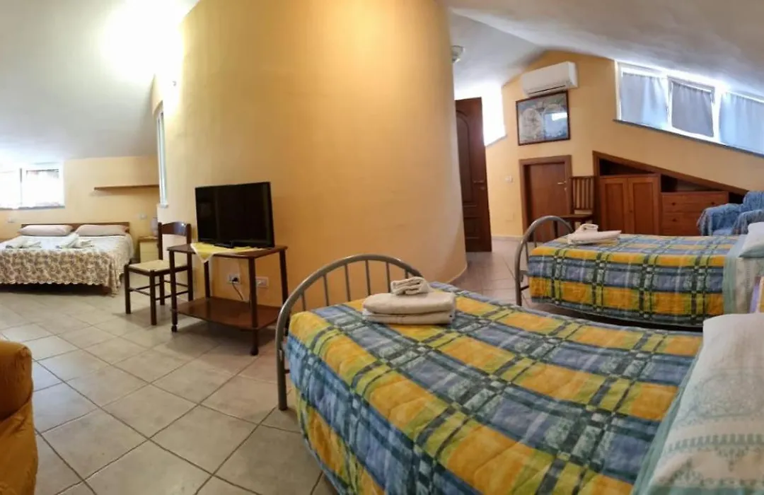 Villa Naclerio-1